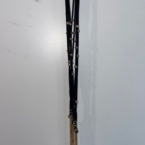 Super cute gold tassel necklace